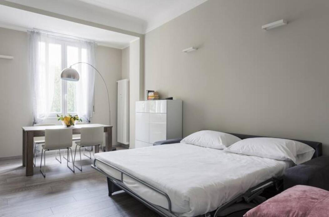 Citta Studi Bright And Stylish Flat With Balcony Apartment Милано Екстериор снимка