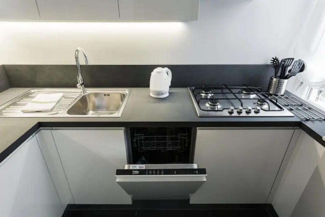 Citta Studi Bright And Stylish Flat With Balcony Apartment Милано Екстериор снимка